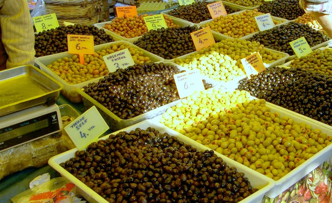 olives in a Turkish market
